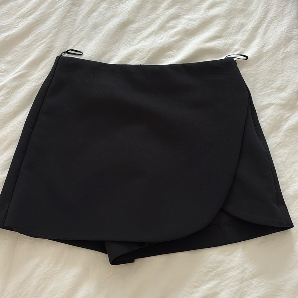 Zara Skort
